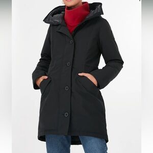 CANADA GOOSE

Black Label Black Noir Rossclair Parka
